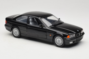 BMW 3 Series E36 Coupe Melns UT Models 1:18 BMW009 Metāls — attēls 6 no 8