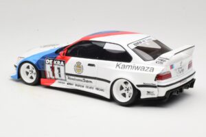 BMW 3 E36 Khyzyl Saleem Warsteiner Otto 1:18 OT1176 Sveķi — attēls 5 no 6