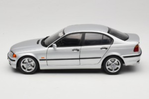BMW 3 Series E46 Sudrabs UT Models 1:18 80439421535 Metāls — attēls 4 no 8