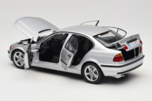 BMW 3 Series E46 Sudrabs UT Models 1:18 80439421535 Metāls — attēls 5 no 8