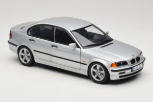 BMW 3 Series E46 Sudrabs UT Models 1:18 80439421535 Metāls — attēls 6 no 8