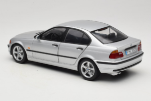 BMW 3 Series E46 Sudrabs UT Models 1:18 80439421535 Metāls — attēls 7 no 8