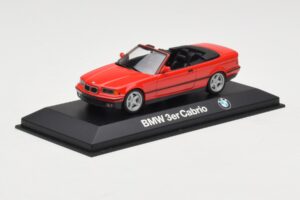 BMW 3 Series E30 Kabriolets Sarkans Minichamps 1:43 80429421500 Metāls — attēls 2 no 4
