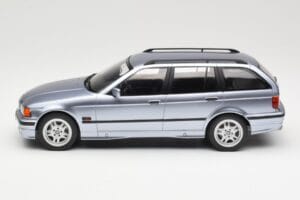 BMW 3 Series E36 Touring Blue Metallic MCG 1:18 MCG18365 Metāls — attēls 3 no 6