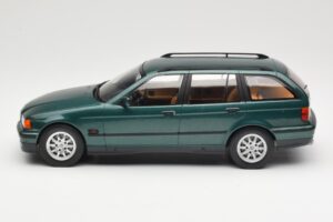 BMW 3 Series E36 Touring Green Metallic MCG 1:18 MCG18366 Metāls — attēls 3 no 6