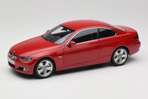 BMW 3 Series E92 Sarkans Kyosho 1:18 80430407219 Metāls