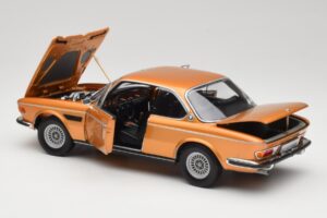BMW 3.0 CSi E9 Gold Metallic Minichamps 1:18 180029027 Metāls — attēls 5 no 8