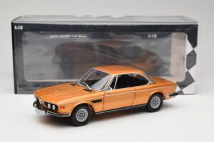 BMW 3.0 CSi E9 Gold Metallic Minichamps 1:18 180029027 Metāls — attēls 8 no 8