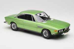 BMW 3.0 CSi E9 Green Metallic Minichamps 1:18 155028034 Metāls — attēls 4 no 6