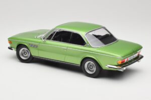 BMW 3.0 CSi E9 Green Metallic Minichamps 1:18 155028034 Metāls — attēls 5 no 6