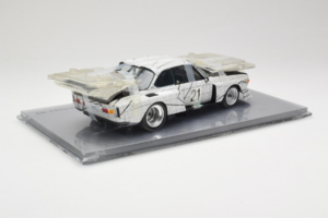 BMW 3.0 CSL Art Car Frank Stella Minichamps 1:18 80430150928 Metāls — attēls 3 no 6
