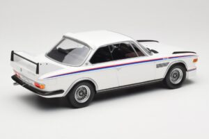BMW 3.0 CSL E9 Balts Minichamps 1:18 155028136 Metāls — attēls 2 no 6