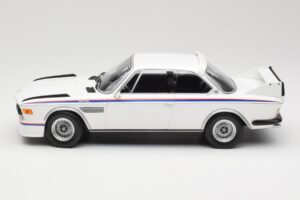 BMW 3.0 CSL E9 Balts Minichamps 1:18 155028136 Metāls — attēls 3 no 6