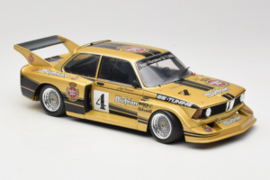 BMW 320i #4 Warsteiner J. Obermoser DRM 1977 Minichamps 1:18 180772105-R1 Metāls — attēls 6 no 8