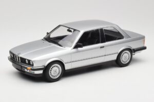 BMW 323i E21 Sudrabs Minichamps 1:18 155026001 Metāls