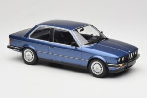 BMW 323i E30 Blue Metallic Minichamps 1:18 155026002 Metāls — attēls 4 no 6