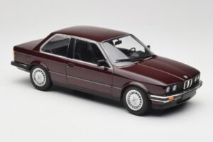 BMW 323i E30 Dark Red Metallic Minichamps 1:18 155026007 Metāls — attēls 4 no 6