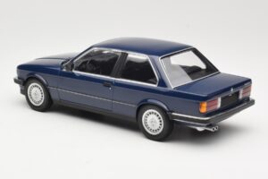 BMW 323i E30 Saturn Blue Minichamps 1:18 155026009 Metāls — attēls 5 no 6