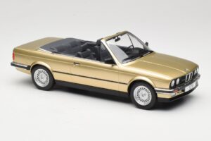 BMW 325i E30 Kabriolets Bēšs MCG 1:18 MCG18544 Metāls — attēls 4 no 6