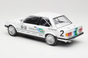 BMW 325i E30 #2 O. Manthey Vogelsang Automobile 3rd Place Eifel Race DTM 1986 Minichamps 1:18 155862602 Metāls — attēls 5 no 6