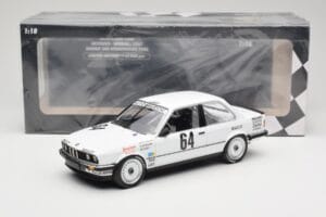BMW 325i E30 #64 Auto Budde K. Oestreich / E. Rensing Winner 24 Hours Nürburgring 1986 Minichamps 1:18 155862664 Metāls — attēls 6 no 6