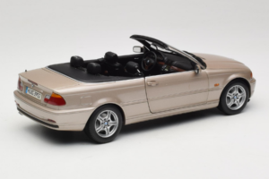 BMW 328i E46 Kabriolets Sand Beige Metallic Kyosho 1:18 80430009756 Metāls — attēls 4 no 9