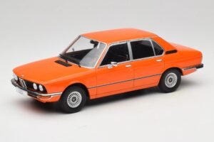 BMW 5 Series E12 Oranžs MCG 1:18 MCG18540 Metāls