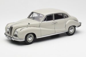 BMW 501 Cortina Pelēks AUTOart 1:18 80430393098 Metāls