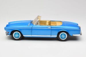 BMW 503 Cabriolet Riviera Blue Revell 1:18 08843 Metāls — attēls 5 no 9