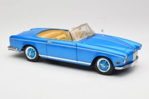BMW 503 Cabriolet Riviera Blue Revell 1:18 08843 Metāls — attēls 7 no 9