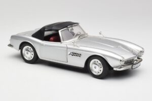 BMW 507 Sudrabs Revell 1:18 9034 Metāls — attēls 6 no 8