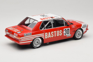 BMW 528i E28 #30 D. Quester / A. Hahne / E. Joosen 24 Hours of Spa Winner 1982 IXO 1:18 18RMC182A Metāls — attēls 2 no 6