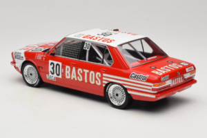BMW 528i E28 #30 D. Quester / A. Hahne / E. Joosen 24 Hours of Spa Winner 1982 IXO 1:18 18RMC182A Metāls — attēls 5 no 6