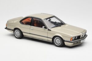 BMW 635 CSi E24 Bronzit Beige Metallic AUTOart 1:18 70523 Metāls — attēls 6 no 8