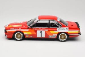 BMW 635 CSi E24 #1 U. Felder / D. Hamelmann Auto Budde Winners 24 Hours of Nürburgring 1985 Minichamps 1:18 155852501 Metāls — attēls 3 no 6