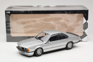 BMW 635 CSi E24 Sudrabs Minichamps 1:18 155028107 Metāls — attēls 6 no 6