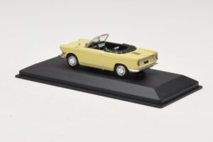 BMW 700 Kabriolets Dzeltens Minichamps 1:43 BMW002 Metāls — attēls 3 no 4