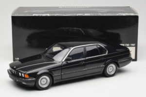 BMW 730i E32 Black Metallic Minichamps 1:18 100023002 Metāls — attēls 8 no 8