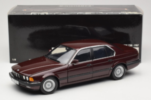 BMW 730i E32 Red Metallic Minichamps 1:18 100023001 Metāls — attēls 8 no 8