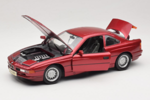 BMW 850i E31 Sarkans Tchibo 1:18 36157 Metāls — attēls 2 no 8