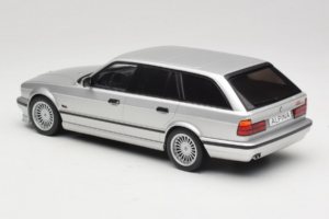 BMW Alpina B10 E34 4.6 Touring Sudrabs MCG 1:18 MCG18332MCW Metāls — attēls 5 no 6