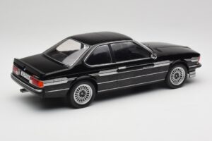 BMW Alpina B7 Turbo E24 Diamond Black MCG 1:18 MCG18235 Metāls — attēls 2 no 6