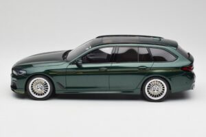 BMW Alpina B5 G31 Touring Zaļš GT Spirit 1:18 GT475 Sveķi — attēls 4 no 5