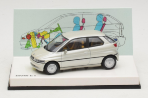 BMW E1 Balts Minichamps 1:43 80429419919 Metāls