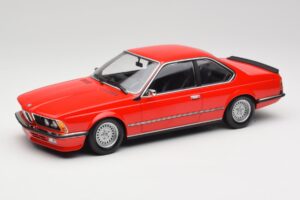 BMW 635 CSi E24 Sarkans Dīleru Izdevums Minichamps 1:18 80435B5D026 Metāls