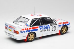 BMW E30 M3 #20 M. Duez / A. Lopes 1000 Lakes Rally 1989 IXO 1:18 18RMC132 Metāls — attēls 2 no 6