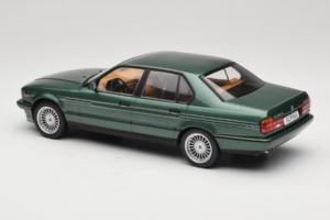 BMW Alpina B11 E32 3.5 Metallic Green MCG 1:18 MCG18233 Metāls — attēls 5 no 6