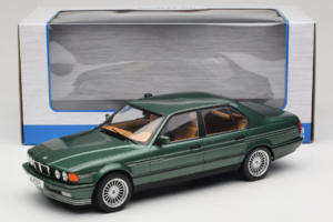 BMW Alpina B11 E32 3.5 Metallic Green MCG 1:18 MCG18233 Metāls — attēls 6 no 6