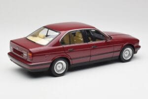 BMW 535i E34 Sarkans Minichamps 1:18 100024002 Metāls — attēls 3 no 8