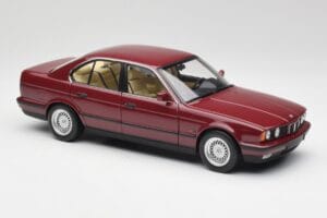 BMW 535i E34 Sarkans Minichamps 1:18 100024002 Metāls — attēls 6 no 8